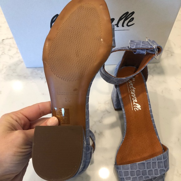 NEW never worn light blue croc skin l’Intervalle sandals made in Spain size 36 - Picture 6 of 7